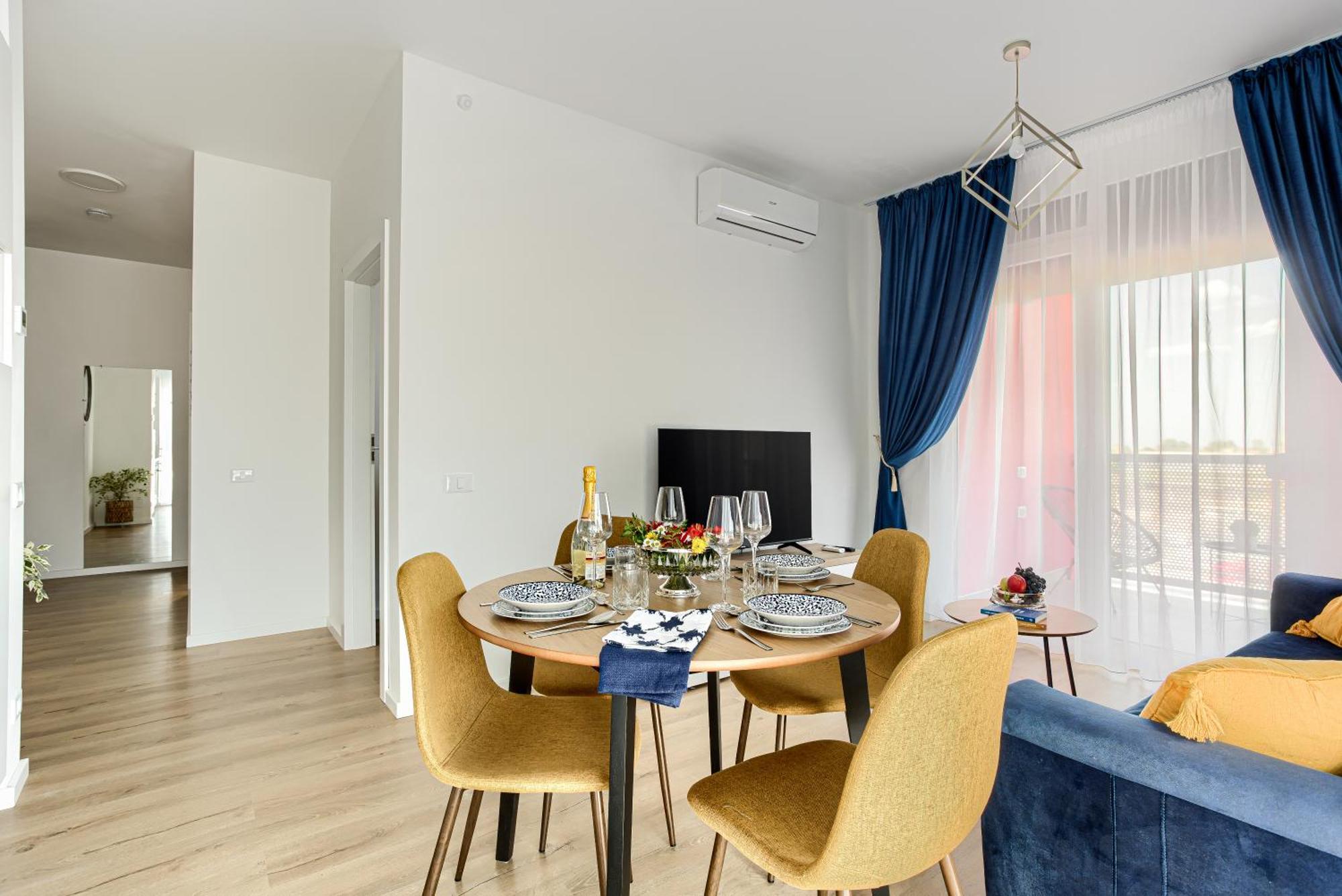 Ari Navy Apartment - High-End Residence Arad Exterior photo